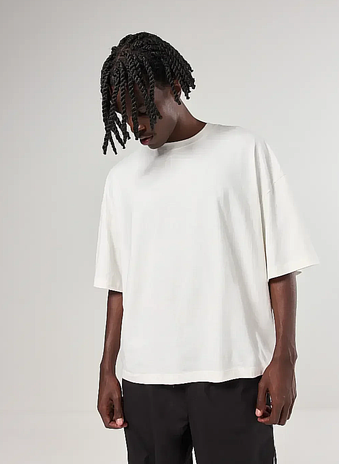camiseta oversized cropped malhão