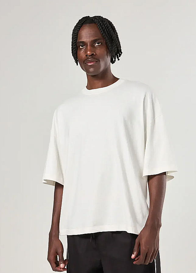 camiseta oversized cropped malhão