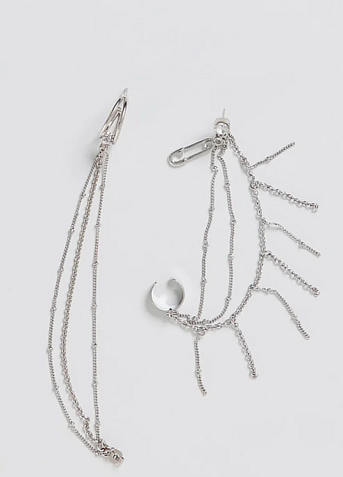 brinco com piercing fake prateado