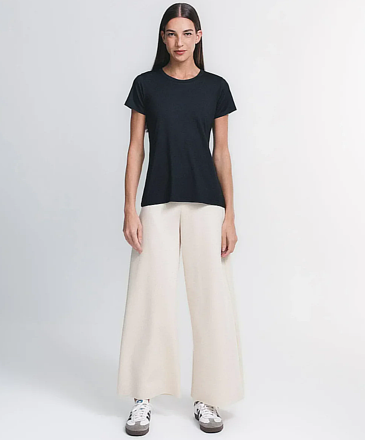 Urbanix Essential® Camiseta Modal Feminina