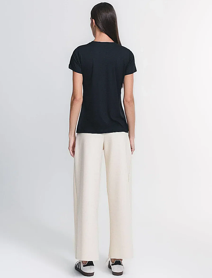 Urbanix Essential® Camiseta Modal Feminina